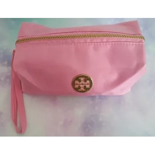 Trousse à accessoires
