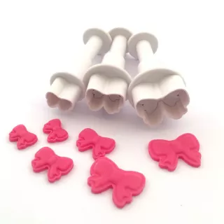 Emporte-Pièce Mini Noeuds avec éjecteur x 3 @