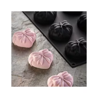 Moule 12 coeurs cadeau Pavoni