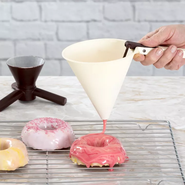 Поршневая воронка Wilton
