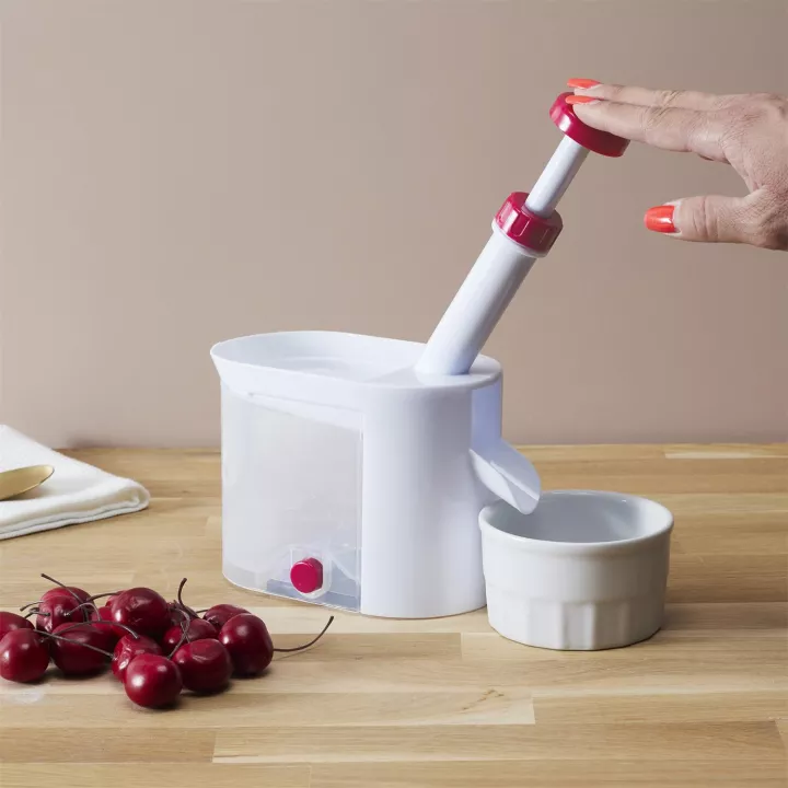 Dénoyauteur à cerises