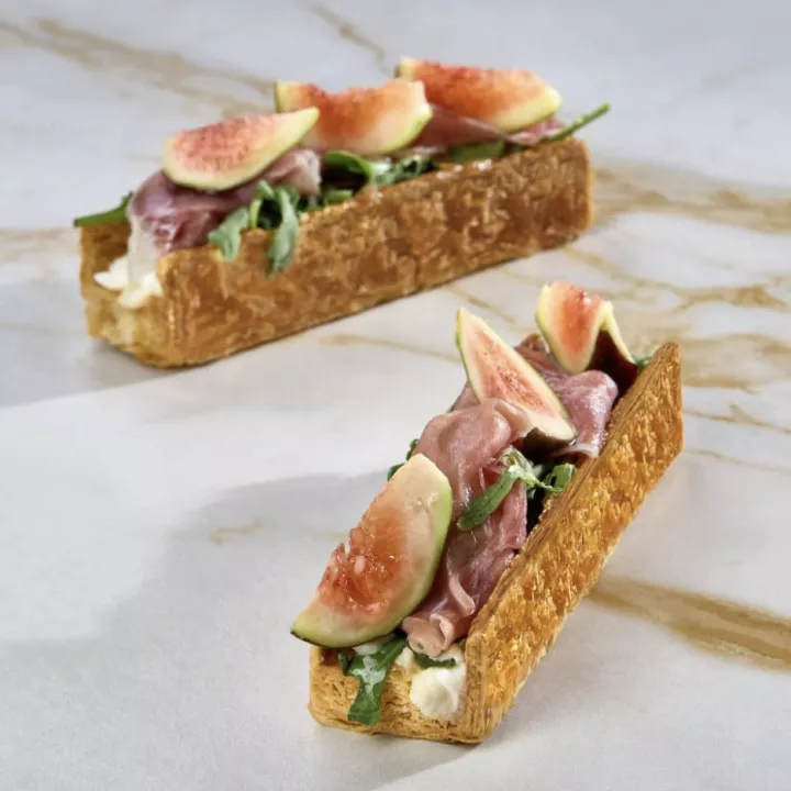 Moule et barre pour viennoiserie inox