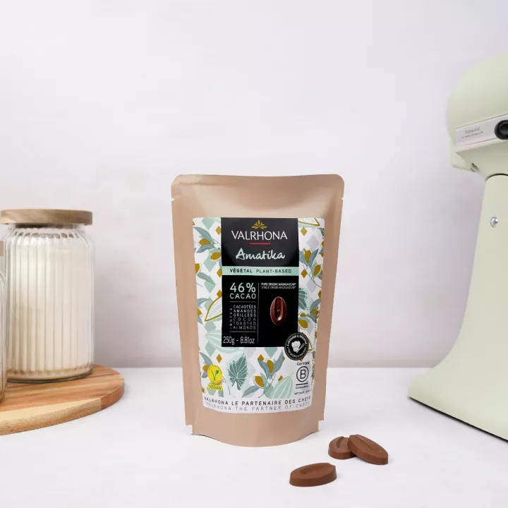 copy ofAmatika 46 % vegane Milchschokolade Valrhona Block 200 g