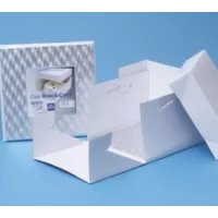 Caixa com 27,5 cm de altura e base quadrada SME