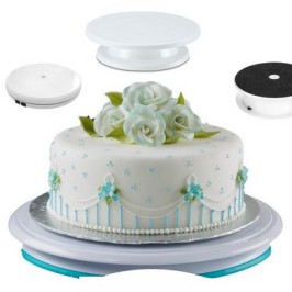 Plateau tournant pour cake design, lequel choisir